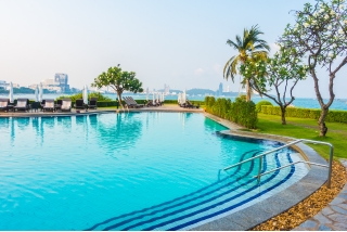 Kohinoor Riverdale Amenities - Senior Citizens Area